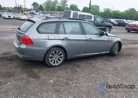 2009 BMW 328I xDrive из США, поврежденный, VIN WBAUU33569A540469